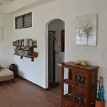 Tongmee Guest House