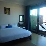 Araya Residence
