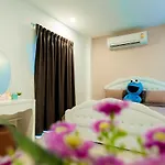 Club 51 Hua Hin Pool Villa