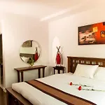 Baan San Dao Service Apartment