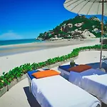 Nern Chalet Beachfront Hotel