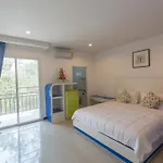 Baan Nam Poon