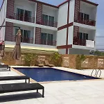La-Ong Residence