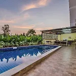 Great Green D Pool Villa