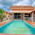 Baan Ai Aoon Pool Villa