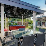 Baan Arpo Pool Villa