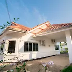 Baan Hawai Pool Villa