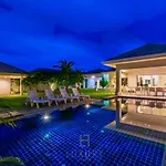 Hua Hin Pool Villa With 4 Bedrooms L50