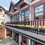 Seatown Huahin Poolvilla
