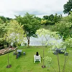 Farpratan Home And Garden