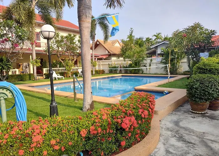 Hua Hin Baan Victoria 13