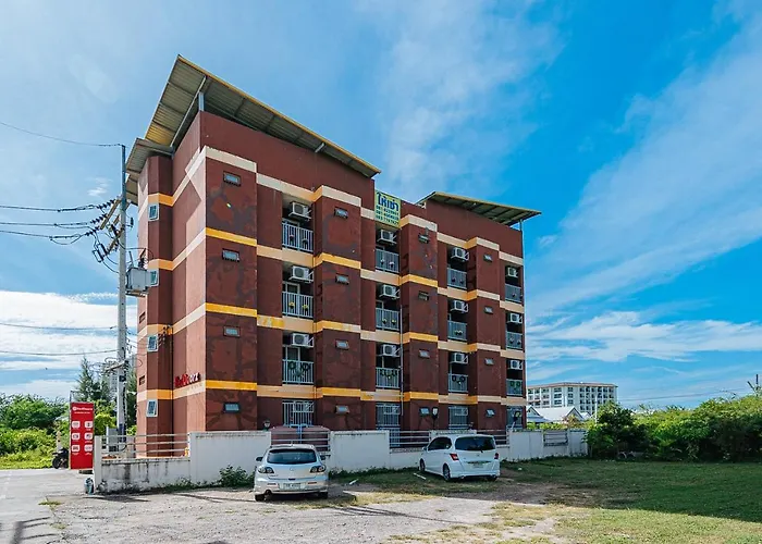 Supattranai Home Hua Hin