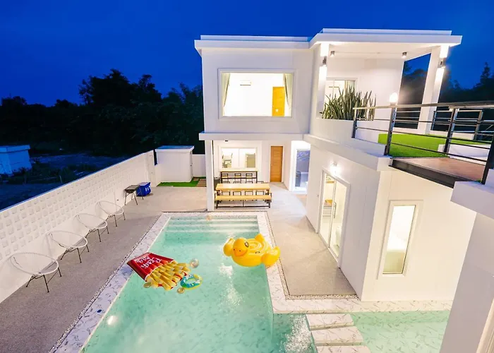 Milksedjai Pool Villa