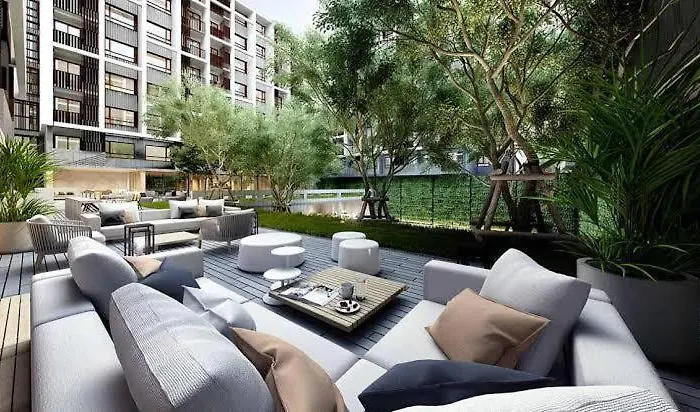 Apartment With Pools Near To The Beach