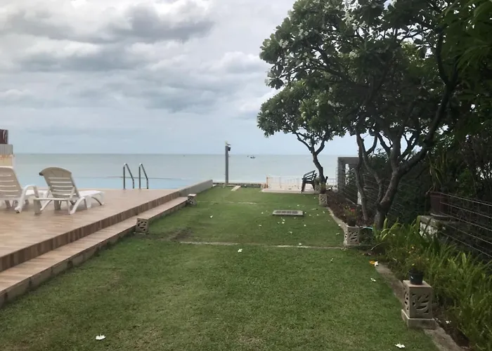 Huahin Beach Front Apartment With Seaview