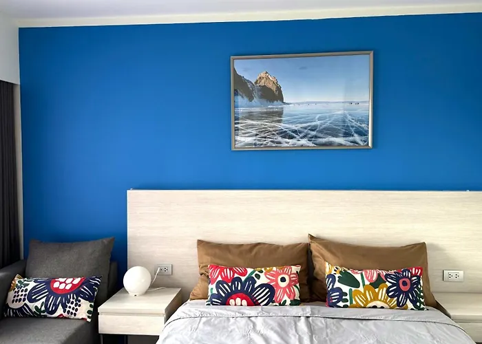Huahin Dusitd2 Residences, Apartments Near Beach
