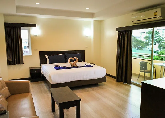 Sky Villa Hua Hin Guesthouse - Adults-Only
