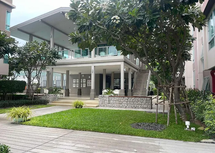 Tranquil Getaway In Hua Hin