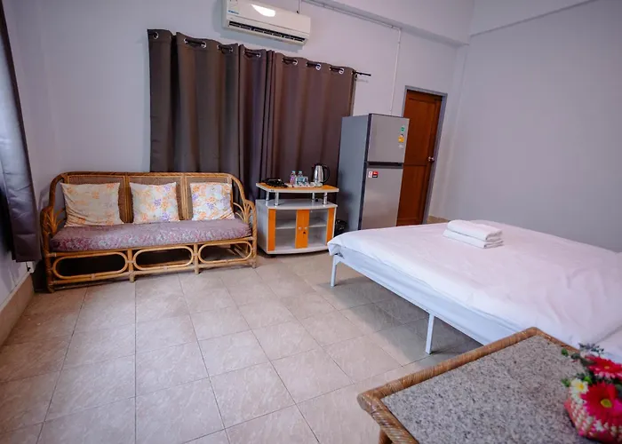 Mitr Inn Huahin Beach