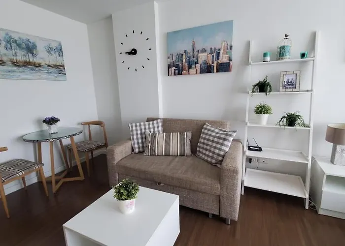 Downtown Hua Hin Condo With Pool