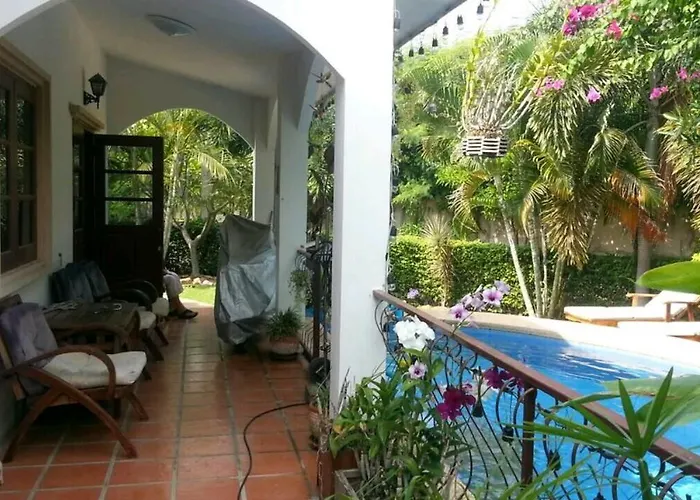 Huahin Cozy Villa 2 Bedroom - 4 Persons