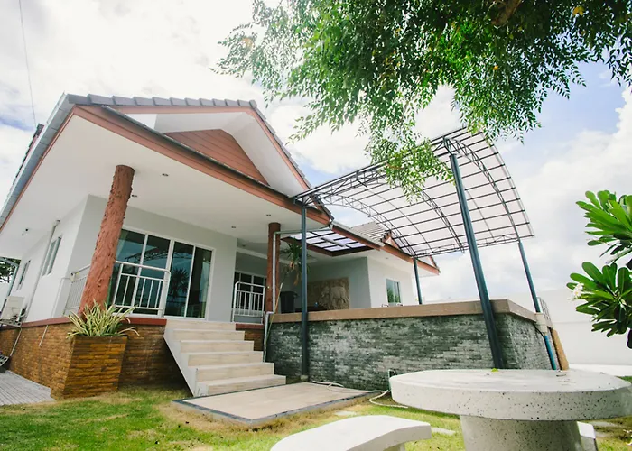 Baan Shading Party Pool Villa