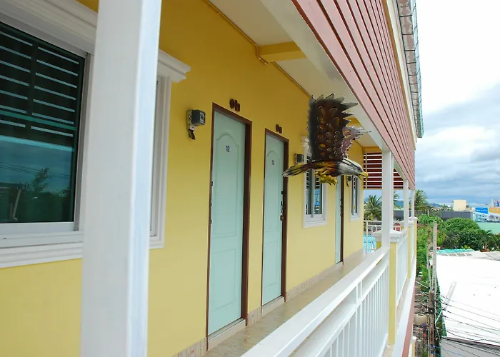 Perm Poon Sup Apartment