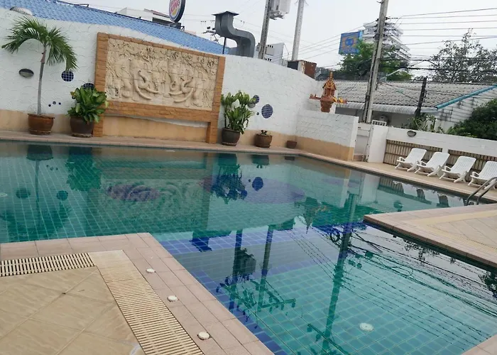 Baan Jpn Hotel