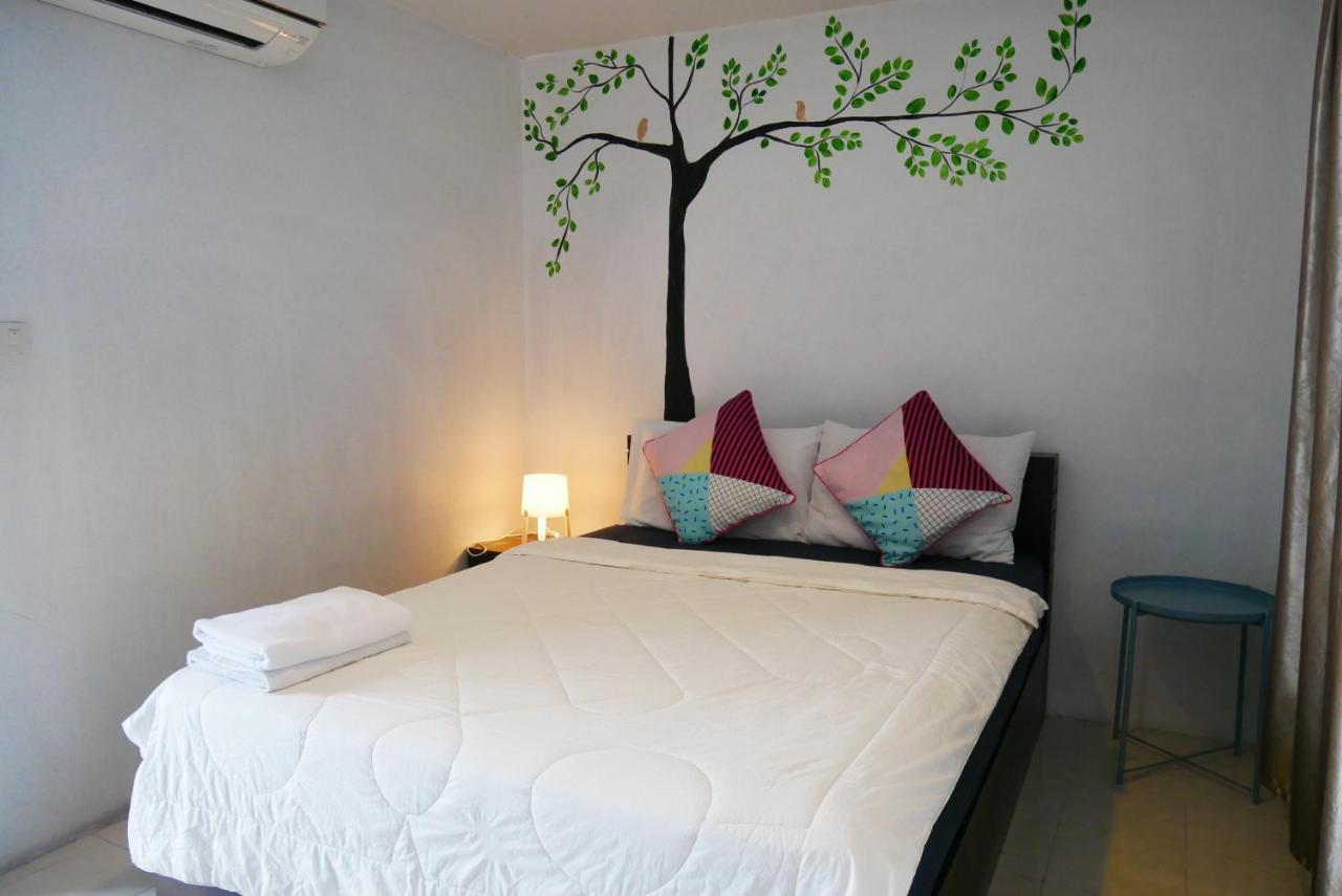 Paradise 3*