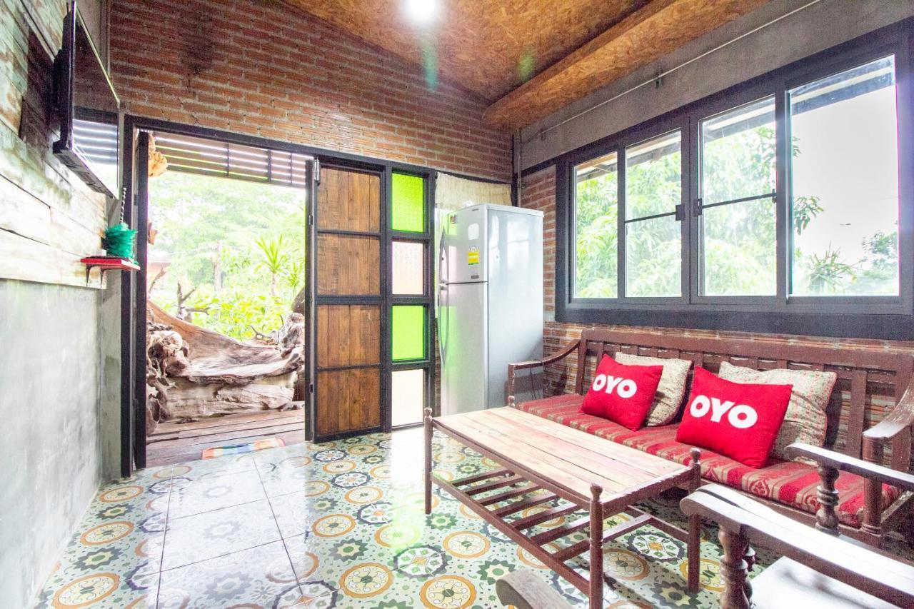 Hotel Oyo 999 Baan Pak Rom Ruen