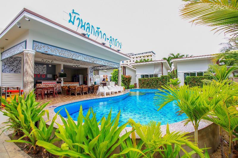 Baanloksouylokchay Hotel 3*
