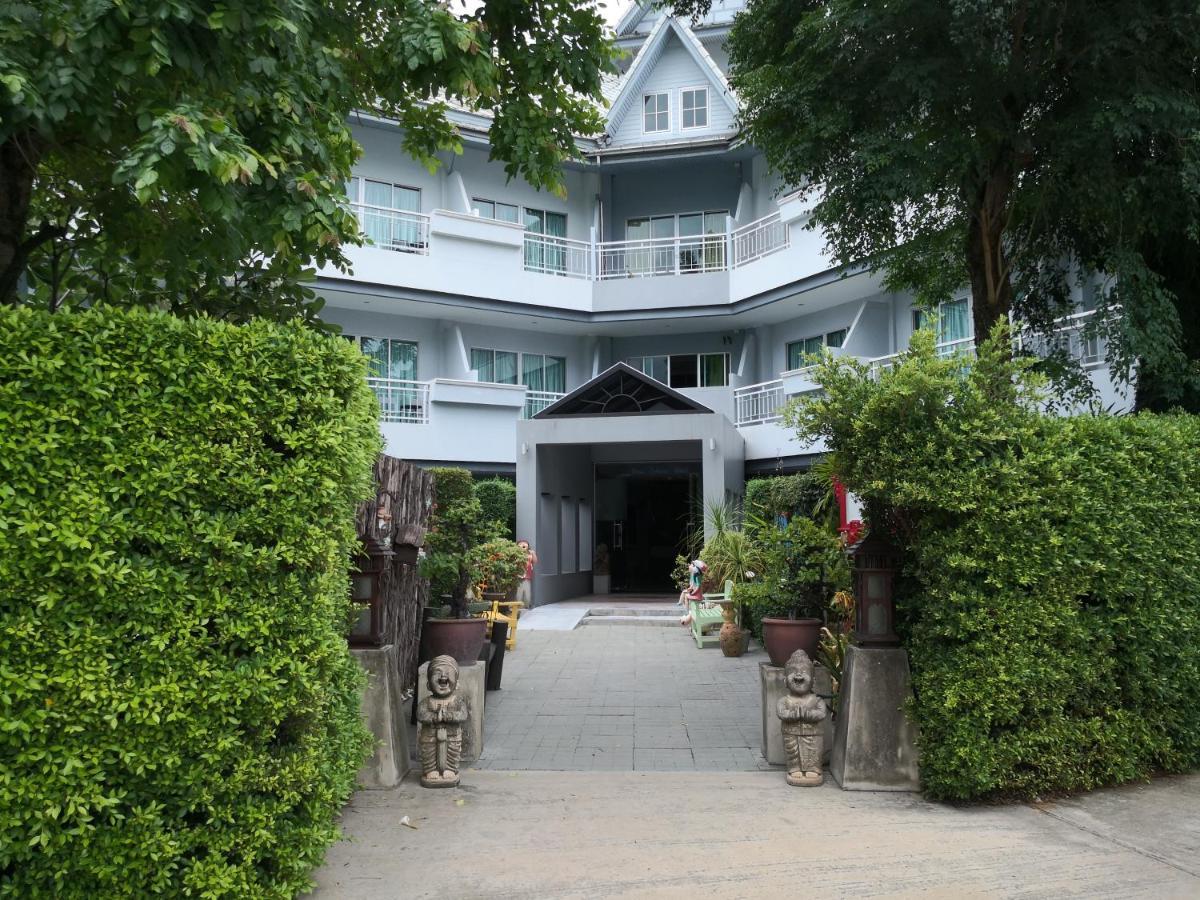 Baan Suksiri HHQ