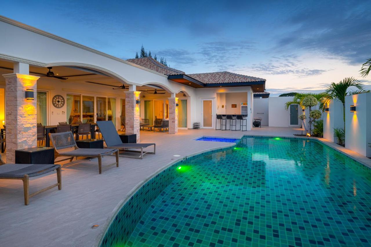 Orchid Paradise Homes 515 Villa *