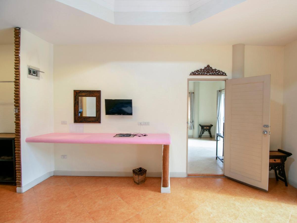 Hotel Capital O961 Baan Dow Chompoo 2*