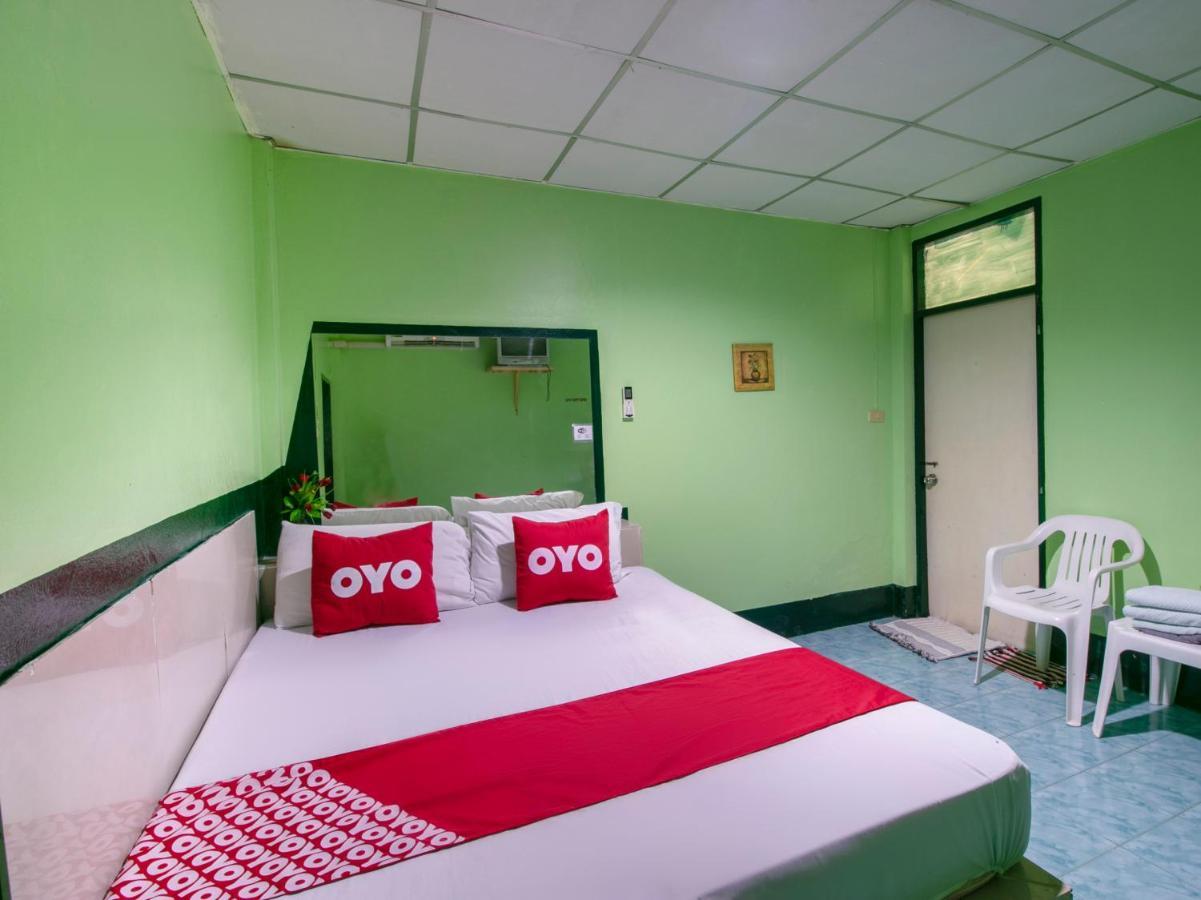Hotel Oyo 1095 Toto 2*