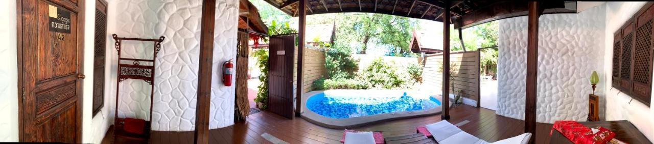 Resort Btc Boutique Private Pool บ้านทะเลจีน บูติค 4*