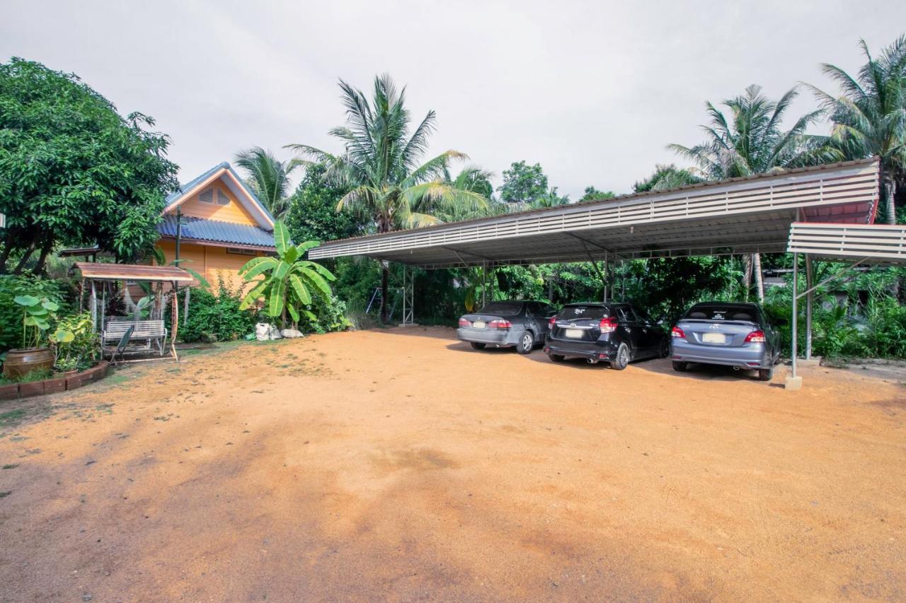 Hotel Oyo 1062 Baanrai Kongjaroen Hua Hin