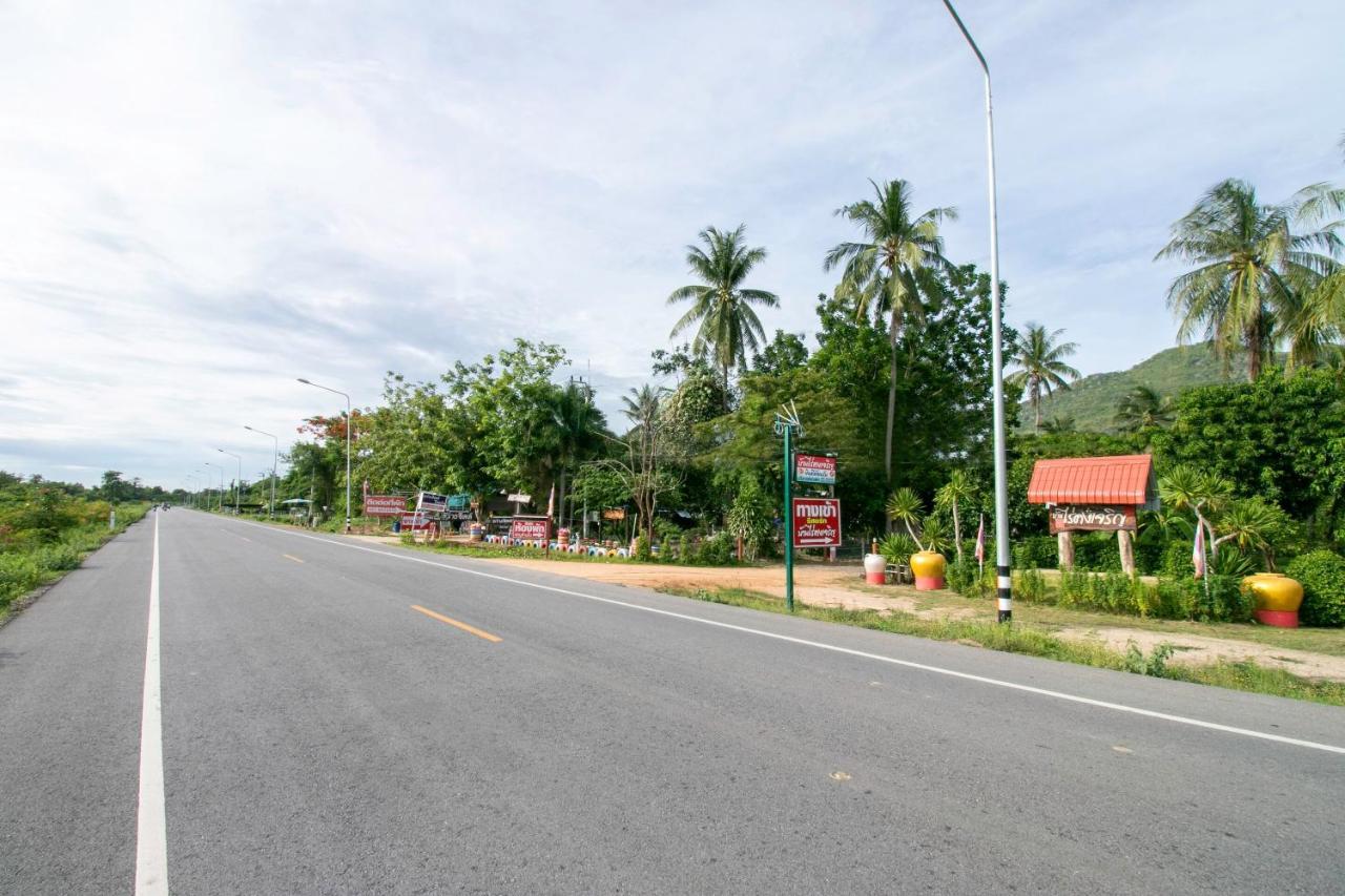 Oyo 1062 Baanrai Kongjaroen