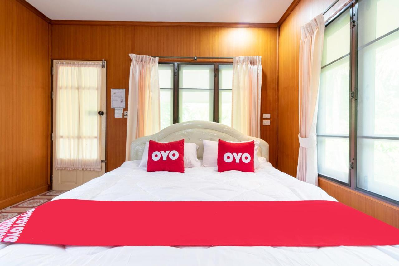 Oyo 1062 Baanrai Kongjaroen Hotel 3*