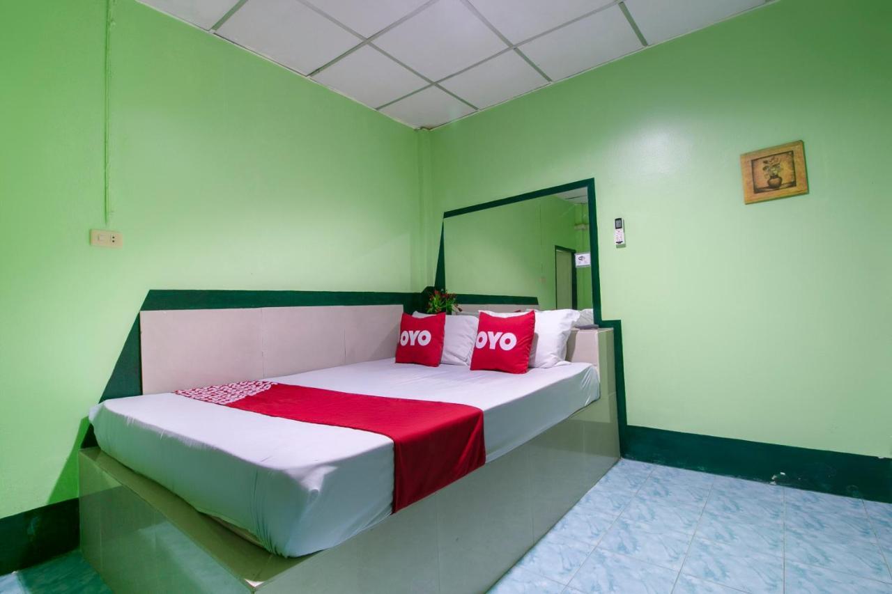 Hotel Oyo 1095 Toto 2*