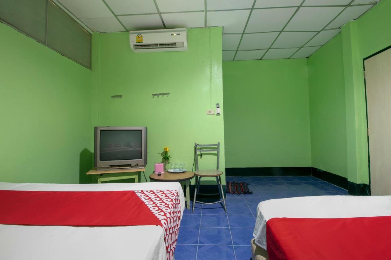 Oyo 1095 Toto Hotel 2*