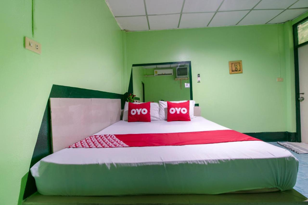 Oyo 1095 Toto 2*