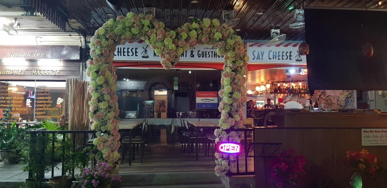 Hotel Restaurant & Say Cheese 2*