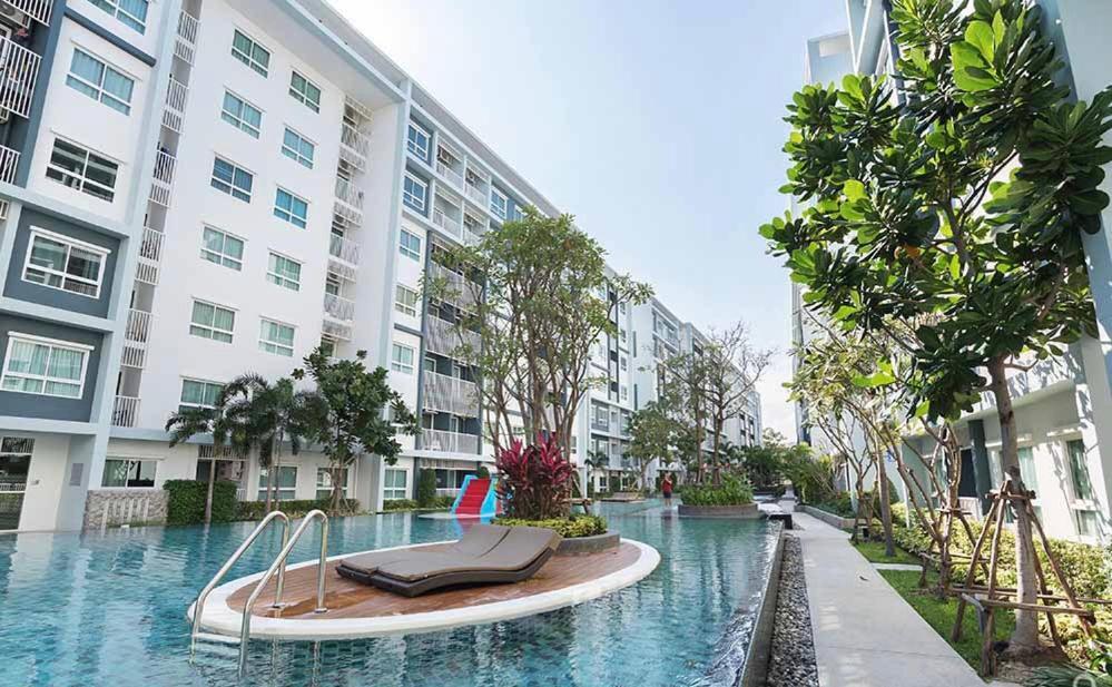 The Trust Sky Pool View *