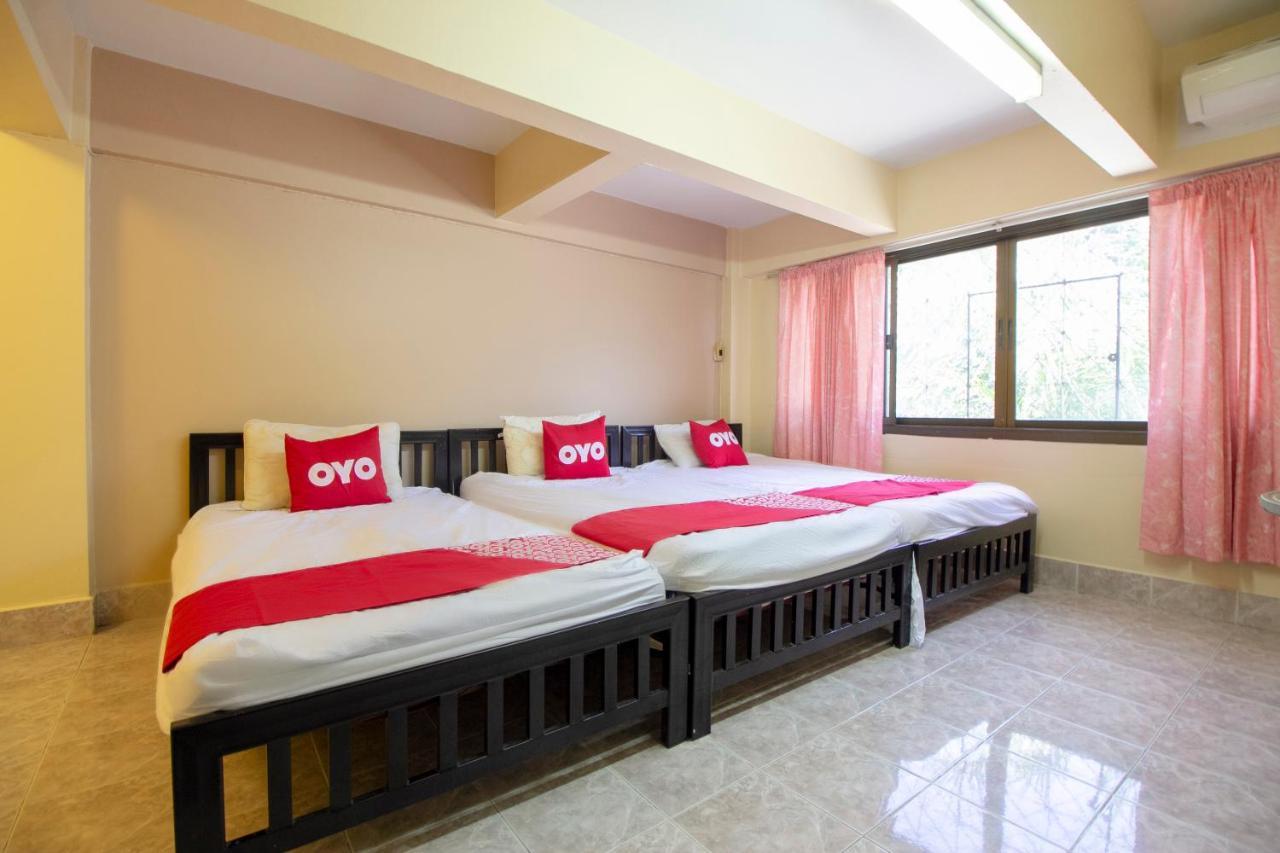 Hotel Oyo 75372 Flight Hut Hua Hin
