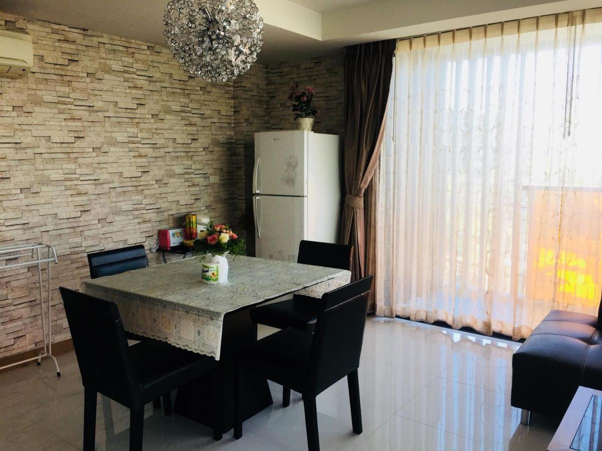 Beach Rocco Condominium Apartment *