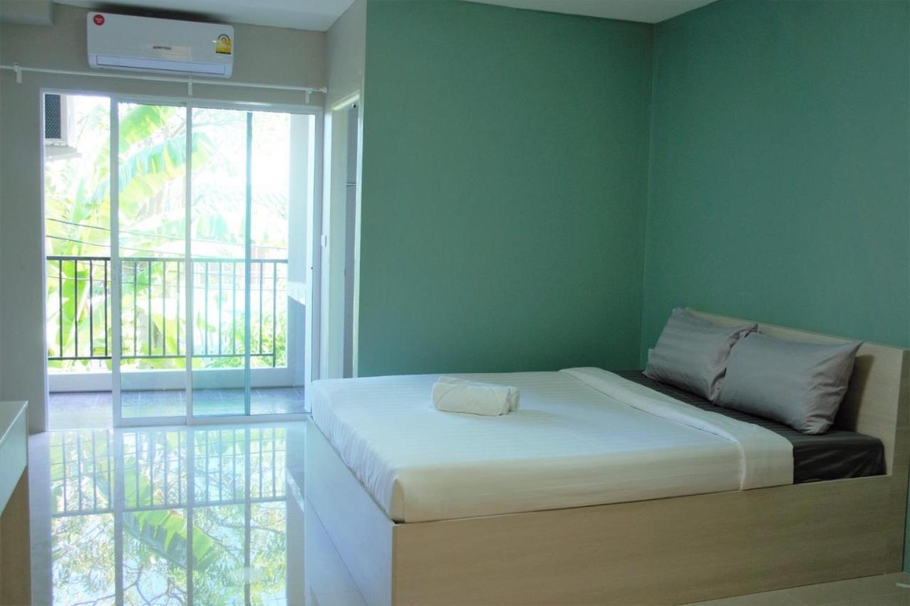 H12, The Stylish Hotel Hua Hin