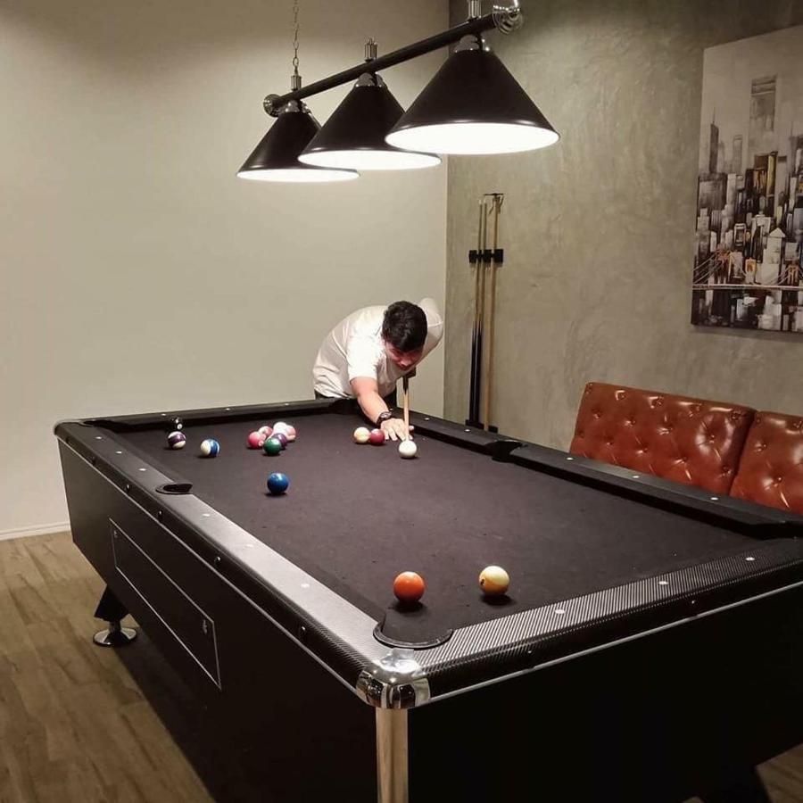 J Pool *