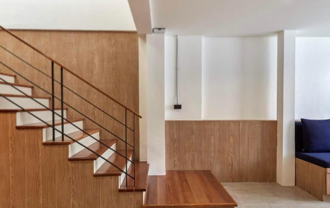 Vann House *