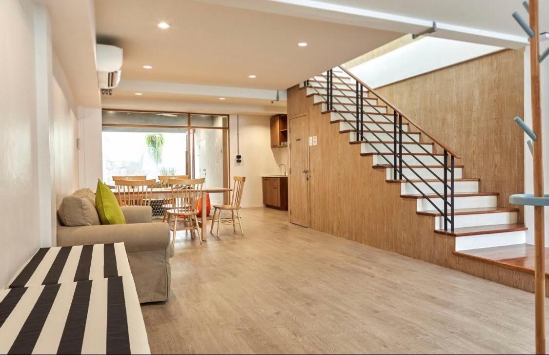 Vann House *